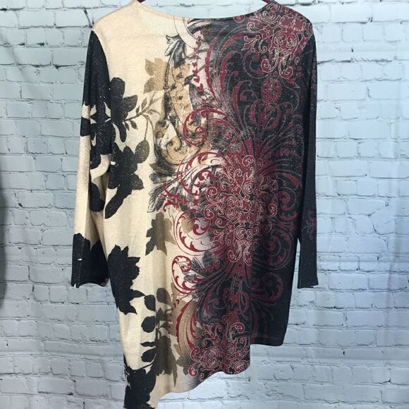 Chico’s Metallic knit Slant cut sweater size 2 or L/12 EUC - Picture 6 of 6